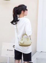 Load image into Gallery viewer, High-end Fashion Shoulder Bag
