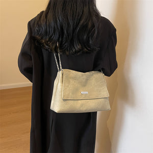 Texture Chain Shoulder Bag