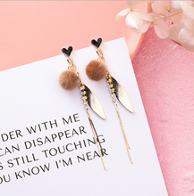 Load image into Gallery viewer, Sweet love pompom earrings
