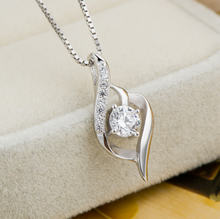 Load image into Gallery viewer, Zircon clavicle sterling silver pendant
