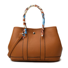 Load image into Gallery viewer, Fashion urban three-dimensional stitching handbag
