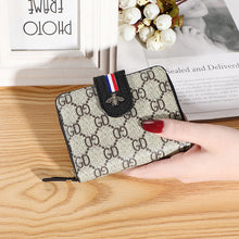 Load image into Gallery viewer, Fashionable Lady Card Case
