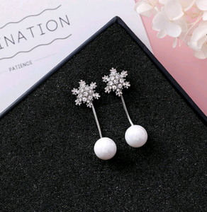 Wild diamond snowflake earrings