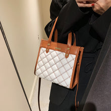 Load image into Gallery viewer, Lingge stitching flap crossbody bag
