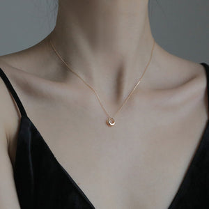 Geometric circle necklace women