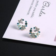 Load image into Gallery viewer, 925 sterling silver earrings
