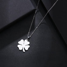 Load image into Gallery viewer, Stainless steel clover necklace
