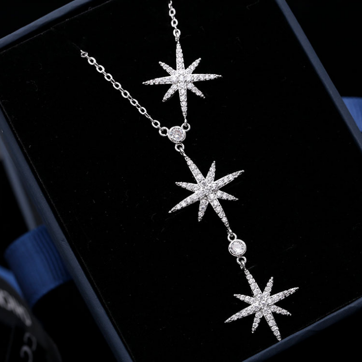 Eight-pointed star necklace