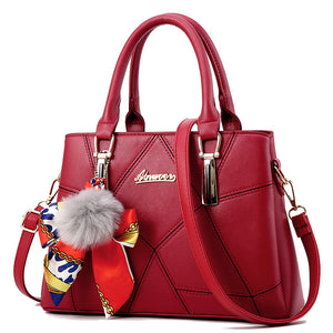 Simple fashion handbag
