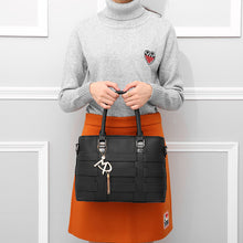 Load image into Gallery viewer, Trend Lady Bag Crossbody Bag
