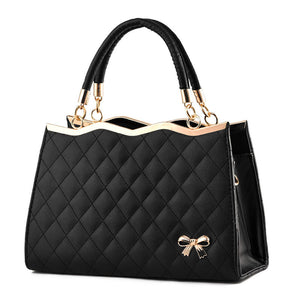 Crossbody shoulder bag with bow