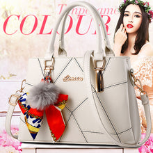 Load image into Gallery viewer, Simple fashion handbag

