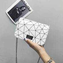 Load image into Gallery viewer, Chain crossbody bag
