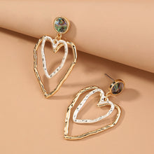 Load image into Gallery viewer, Two-tone Heart Abalone Shell Earring

