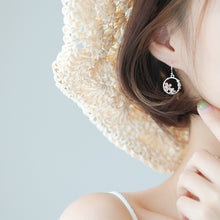 Load image into Gallery viewer, Pure Silver Girl Heart Earhook
