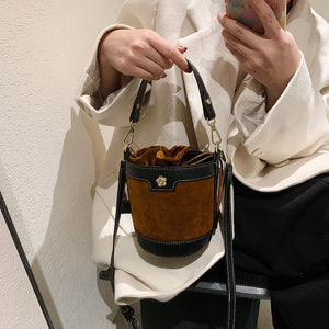 Frosted wear-resistant drawstring bucket bag handbag