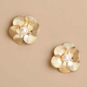 Metal Pearls Six-petal Flowers Ear Studs