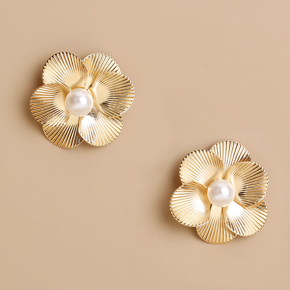 Metal Pearls Six-petal Flowers Ear Studs